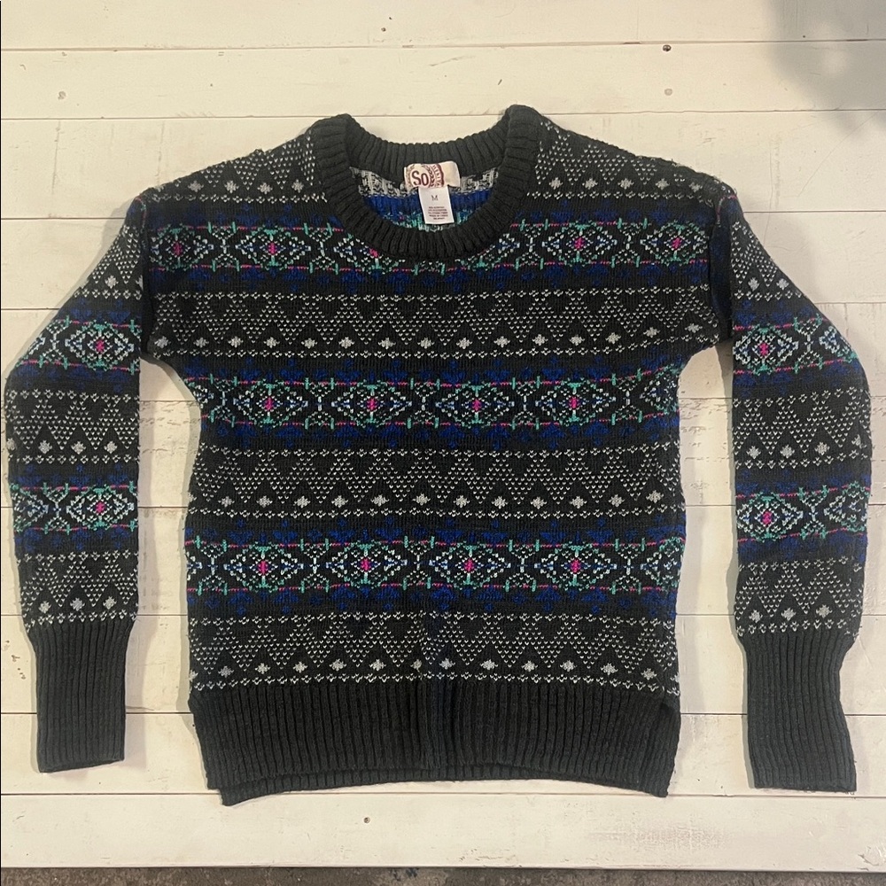 SO Patterned Sweater - Picture 2 of 3